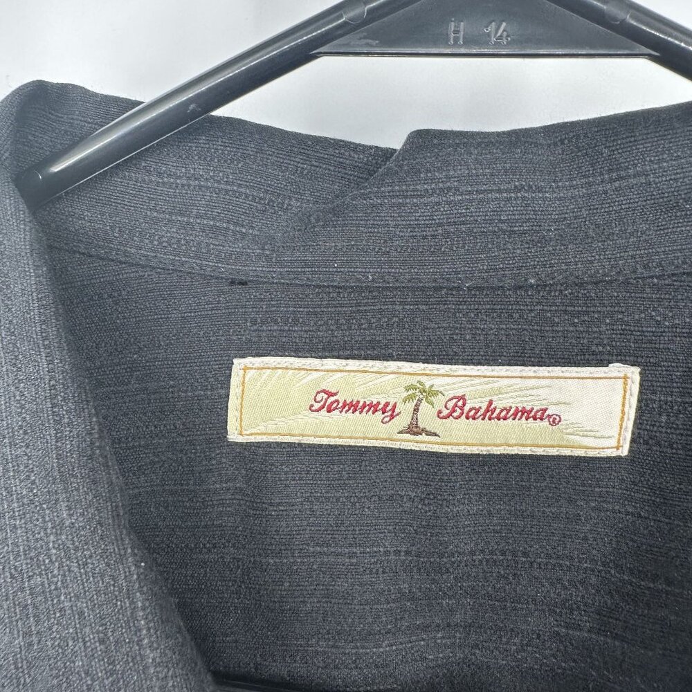 Tommy Bahama Men's 100% Silk Button up Size Large‎ Island Girl Short Sleeve - Picture 4 of 7
